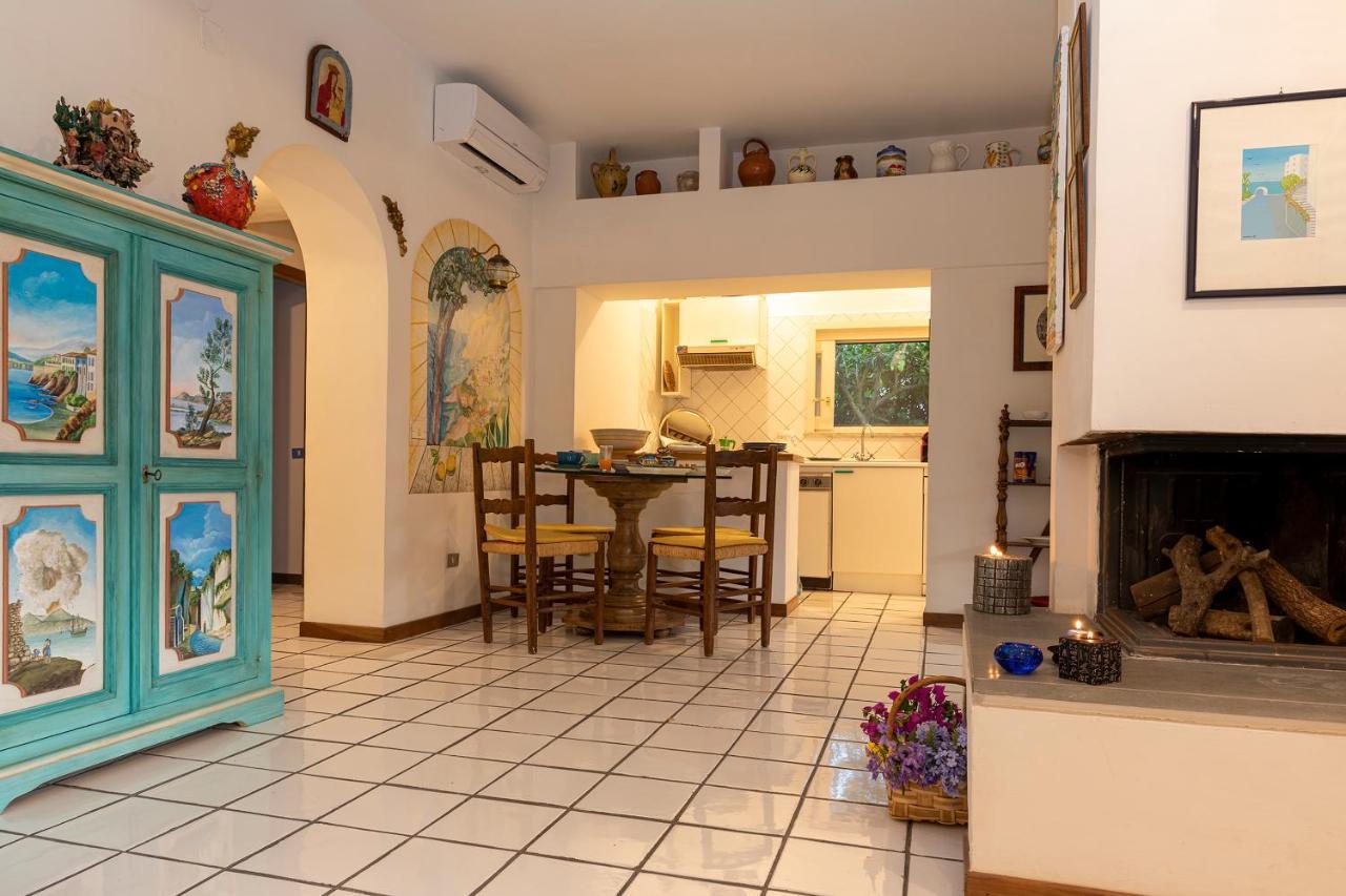 Casa Vacanze Il Bacio П'яно-ді-Сорренто Екстер'єр фото